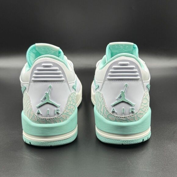 Wmns Jordan Legacy 312 Low White Light Dew - Picture 4 of 11